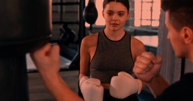 Aulas de boxe ajudam no condicionamento físico e emagrecimento.