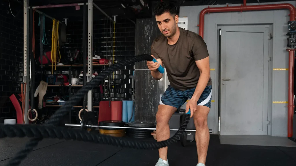 Crossfit também é alternativa de modalidade. Foto: Freepik