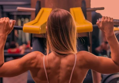 Treino avulso de braços é ideal para iniciantes. Foto: Freepik