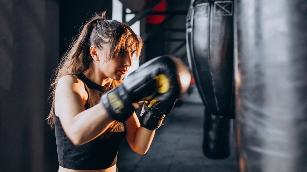 Treino avulso de boxe. Foto: Freepik
