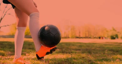 Treino avulso e futebol queimam calorias. Foto: Magnific